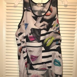 Graphic Tank - Lipstick Colors